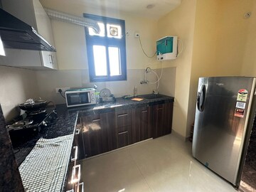 Kitchen in 2 BHK Builder Floor at SS Aaron Ville, Sector 48 – for Rent