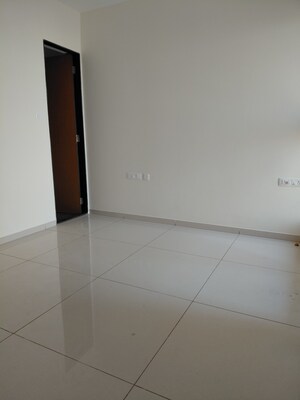 Furnished Amenities in 1 BHK Apartment at Chandak 34 Park Estate, Goregaon West – for Rent