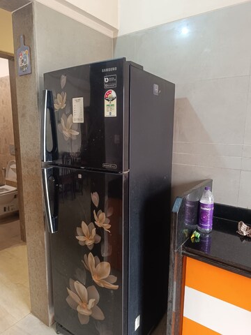 Furnished Amenities in 2 BHK Builder Floor at Ghodbunder Road – for Rent