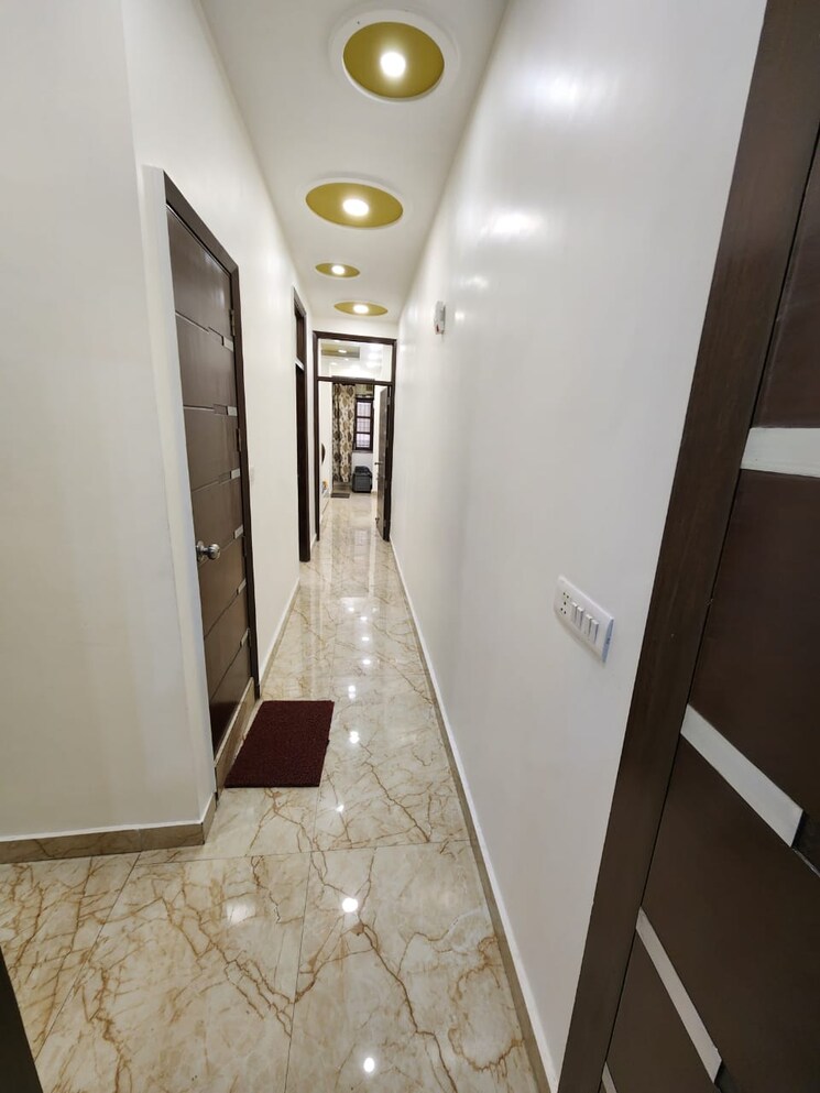 undefined, malviya nagar 4 Bedroom 1800 Sq.Ft. Builder Floor In Malviya Nagar Delhi 9432839