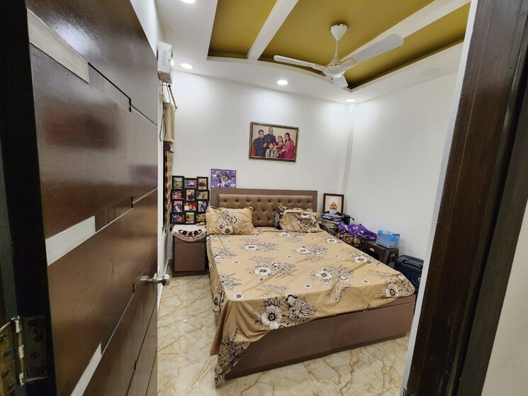 Bedroom, malviya nagar 4 Bedroom 1800 Sq.Ft. Builder Floor In Malviya Nagar Delhi 9432839