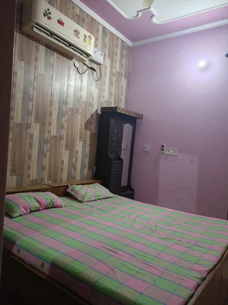 Bedroom, sbp-city-of-dreams-zirakpur 3 Bedroom 1800 Sq.Ft. Apartment In High Ground Zirakpur 9432880