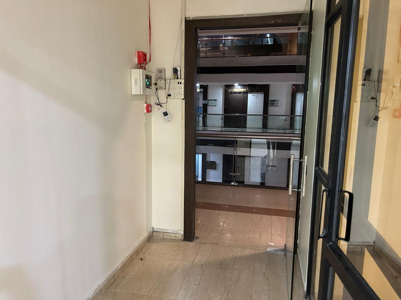 Office Space For Rent in Lbs Road