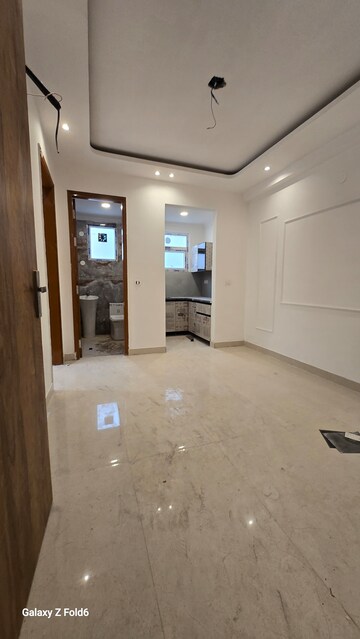 1 BHK Builder Floor For Rent in Chattarpur