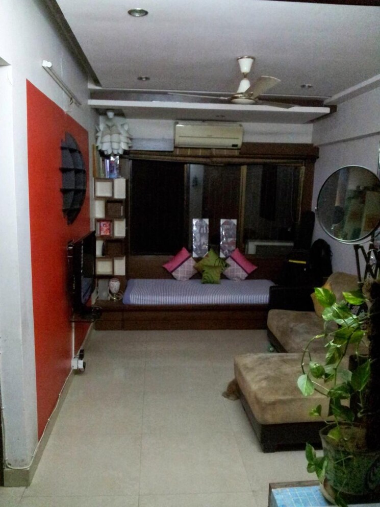 Living Room, amisha-apartments 1 Bedroom 575 Sq.Ft. Apartment In Kandivali West Mumbai 9432900