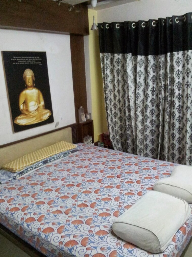 Bedroom, amisha-apartments 1 Bedroom 575 Sq.Ft. Apartment In Kandivali West Mumbai 9432900