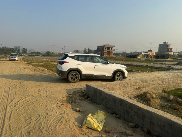 Plot For Sale in Sristi Naya Gaon