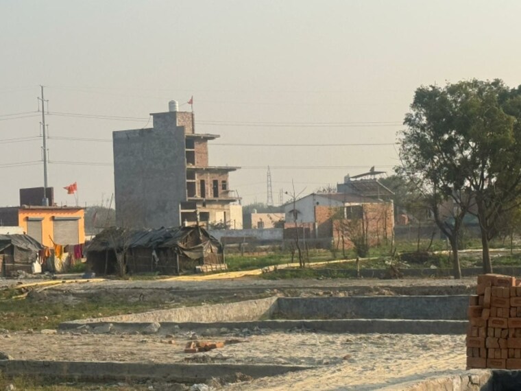 Exterior View, sristi-naya-gaon  925 Sq.Ft. Plot In Sector 88 Noida 9433125