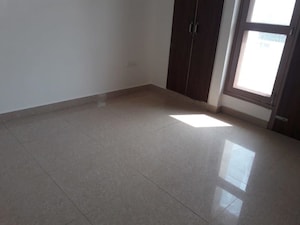 Room in 2 BHK Independent House at Sector 4 – for Rent