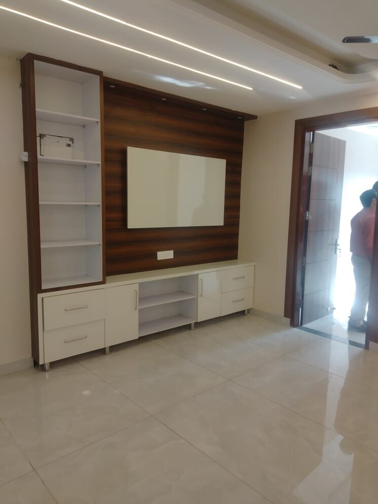 Room, sahastradhara 2 Bedroom 1500 Sq.Ft. Builder Floor In Sahastradhara Dehradun 9433014