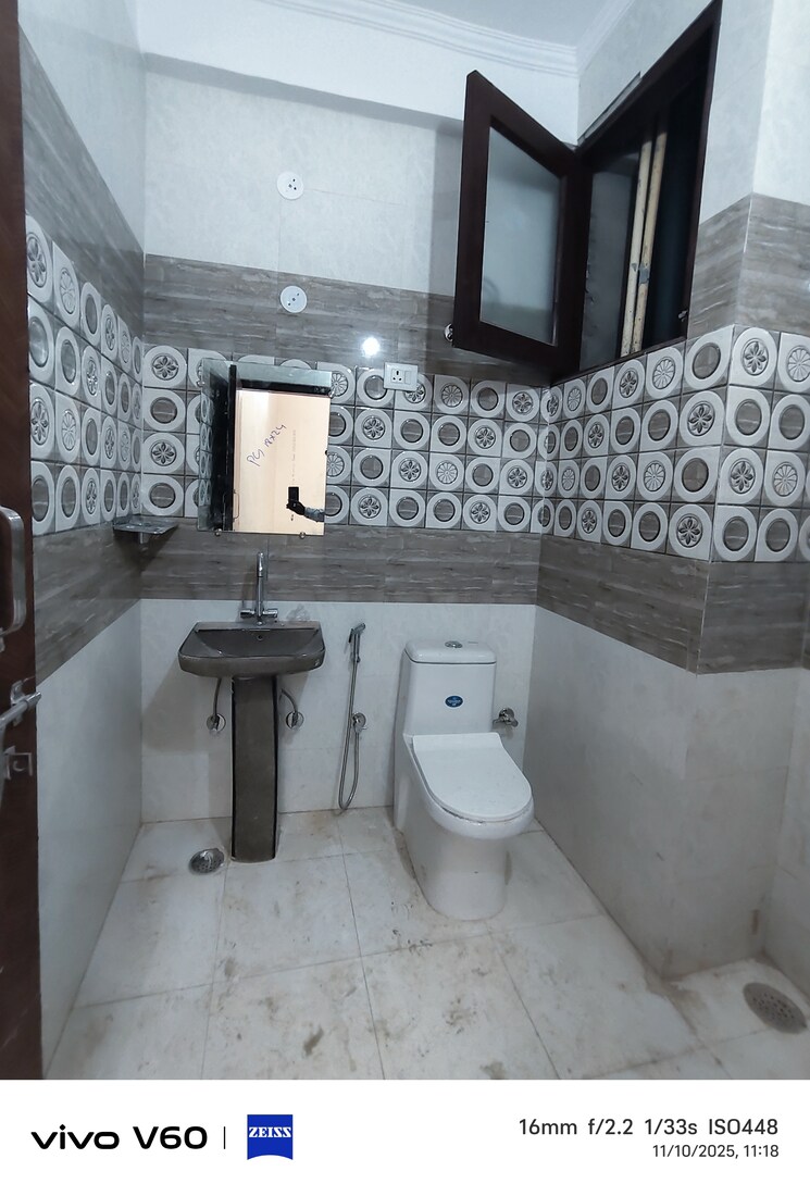 Kitchen, rwa-apartments 2 Bedroom 300 Sq.Mt. Independent House In Sector 31 Noida 9433038