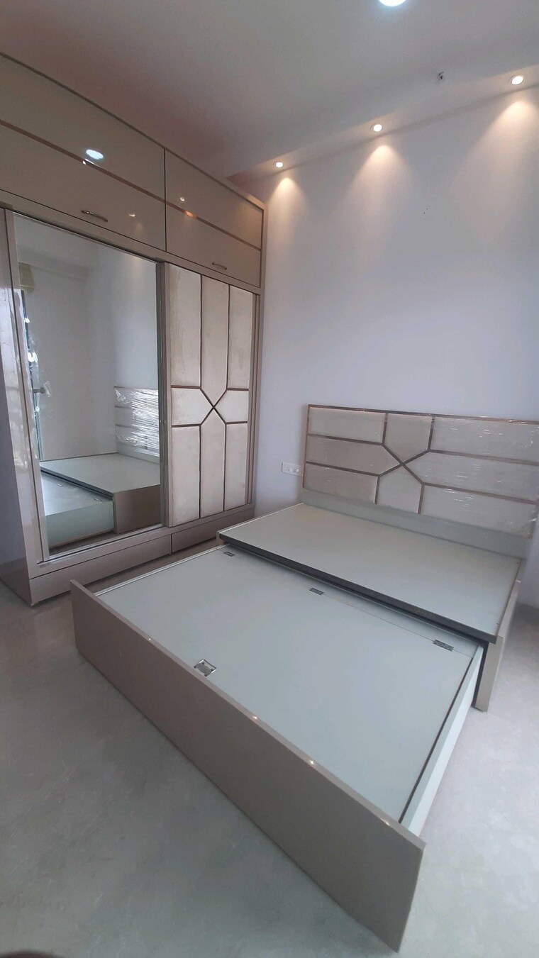 Room, bandra kurla complex 3 Bedroom 1345 Sq.Ft. Apartment In Bandra Kurla Complex Mumbai 9433143