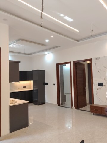 Building Lobby in 4 BHK Independent House at Vip Road – for Sale