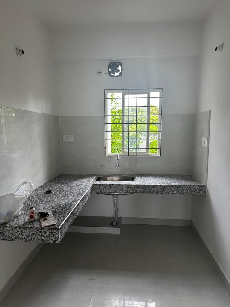 Kitchen, ghoramara 3 Bedroom 1250 Sq.Ft. Builder Floor In Ghoramara Guwahati 9433394