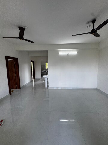Room in 3 BHK Builder Floor at Ghoramara – for Rent