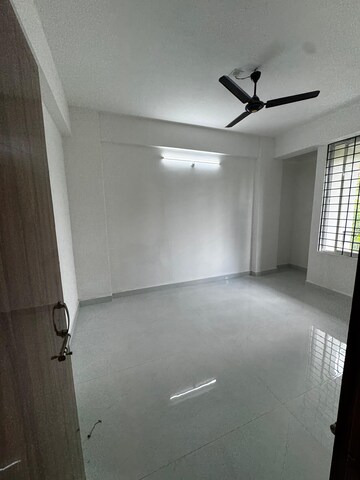 Room in 3 BHK Builder Floor at Ghoramara – for Rent