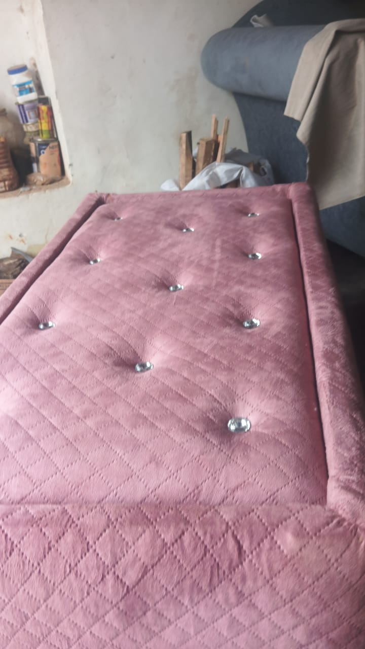 2 BHK + Extra Room 1000 Sq.Ft. Apartment in Goel Tower