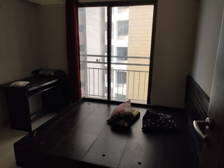 Living Room, kohinoor-courtyard-one 3 Bedroom 1500 Sq.Ft. Apartment In Wakad Pune 9433494