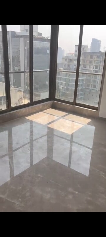 3 BHK Apartment For Rent in Dheeraj Izaara, Khar West
