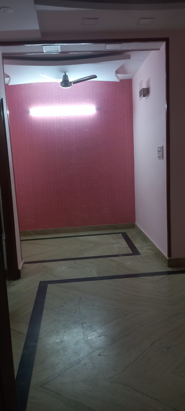 Living Room, ip extension 1.5 Bedroom 850 Sq.Ft. Apartment In Ip Extension Delhi 9433594