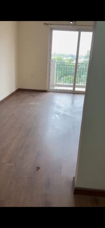 Room in 3 BHK Apartment at ATS Golf Meadows, Central Derabassi – for Rent