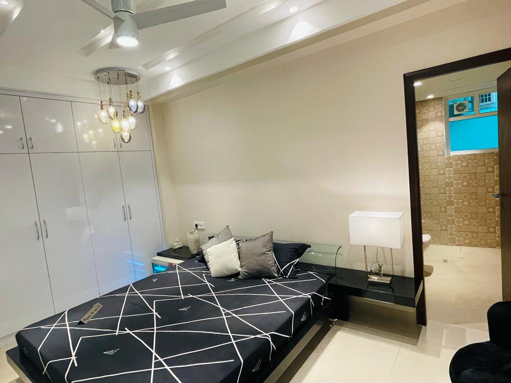 4 BHK + Extra Room Apartment For Sale in Trishla City
