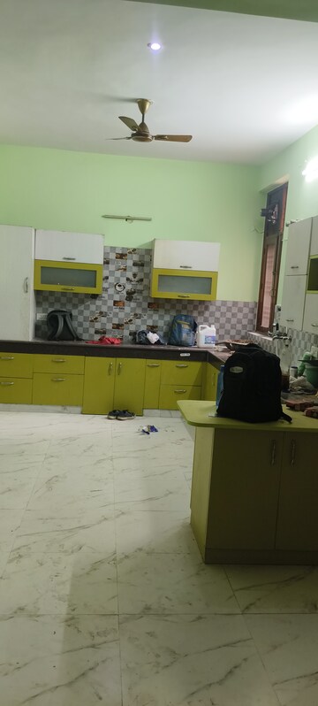 Master Bedroom in 3 BHK Villa at RWA Apartments Sector 53, Sector 53 – for Rent