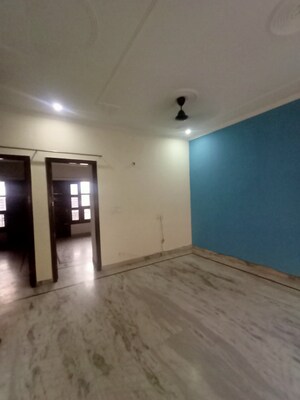 Room in 2 BHK Independent House at Sector 11 – for Rent