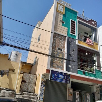 6+ BHK Builder Floor – Exterior View View at Jagadgiri Gutta - for Sale