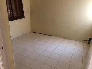 Room in 2 BHK Apartment at Bhansali Campus, Sinhagad Road – for Rent