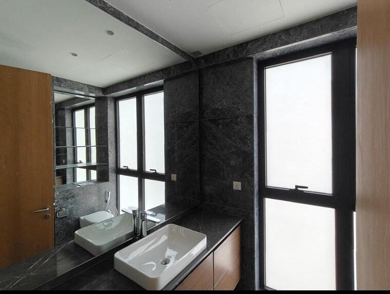 Kitchen, bandra kurla complex 3 Bedroom 1546 Sq.Ft. Apartment In Bandra Kurla Complex Mumbai 9433813