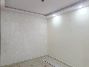 Room in 3 BHK Builder Floor at Govindpuri – for Sale