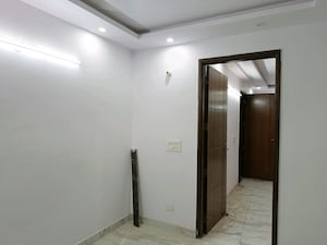 Room in 3 BHK Builder Floor at Govindpuri – for Sale
