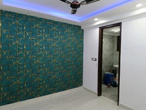 Room in 3 BHK Builder Floor at Govindpuri – for Sale