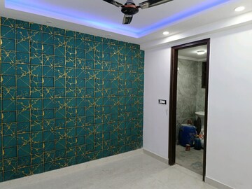 Room in 3 BHK Builder Floor at Govindpuri – for Sale