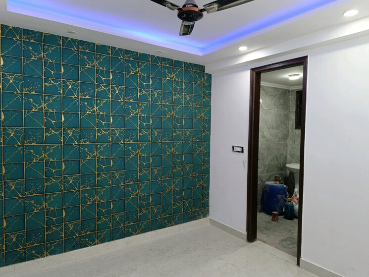 Room, govindpuri 3 Bedroom 900 Sq.Ft. Builder Floor In Govindpuri Delhi 9433821