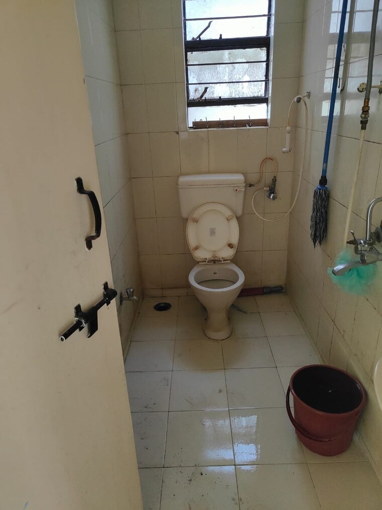 Bathroom, bhansali-campus 2 Bedroom 1000 Sq.Ft. Apartment In Sinhagad Road Pune 9433839