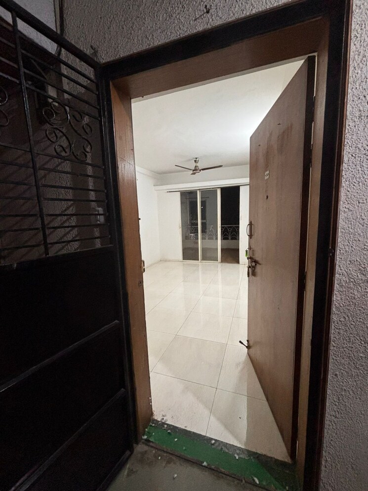 undefined, wanowrie 2 Bedroom 1000 Sq.Ft. Apartment In Wanowrie Pune 9433838