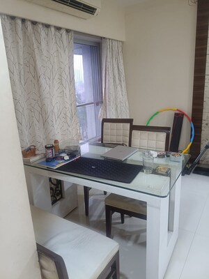 Room in 2 BHK Apartment at Romell Umiya Grandeur, Goregaon East – for Rent