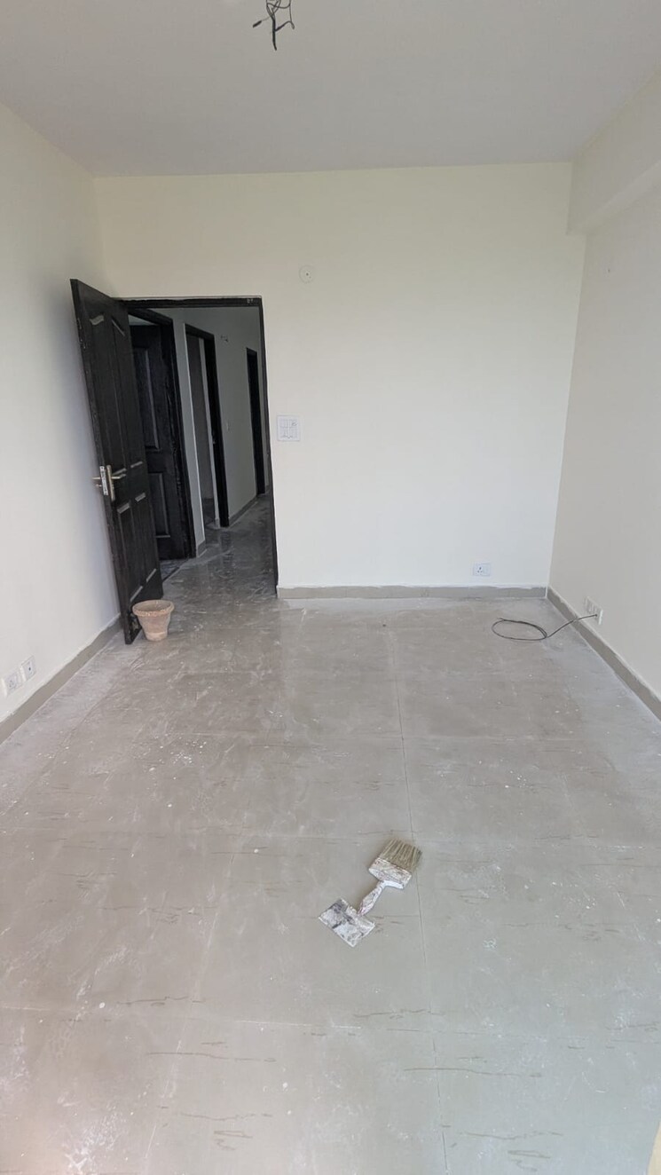 Room, mgi-gharaunda 2 Bedroom 800 Sq.Ft. Apartment In Raj Nagar Extension Ghaziabad 9433955