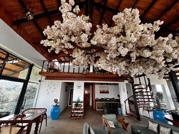 3.5 BHK Villa – Exterior View View at NainitaL-Mukteshwar Highway - for Sale