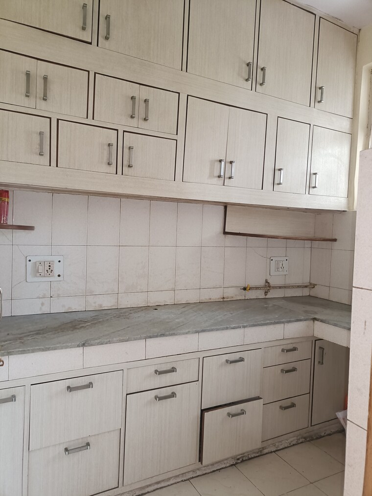 Kitchen, ip extension 2 Bedroom 910 Sq.Ft. Apartment In Ip Extension Delhi 9434061