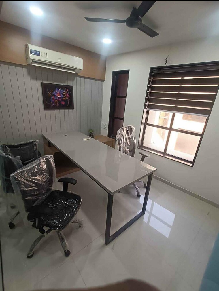 Team Area, wagle industrial estate Commercial Office Space 720 Sq.Ft. In Wagle Industrial Estate Thane 9434253