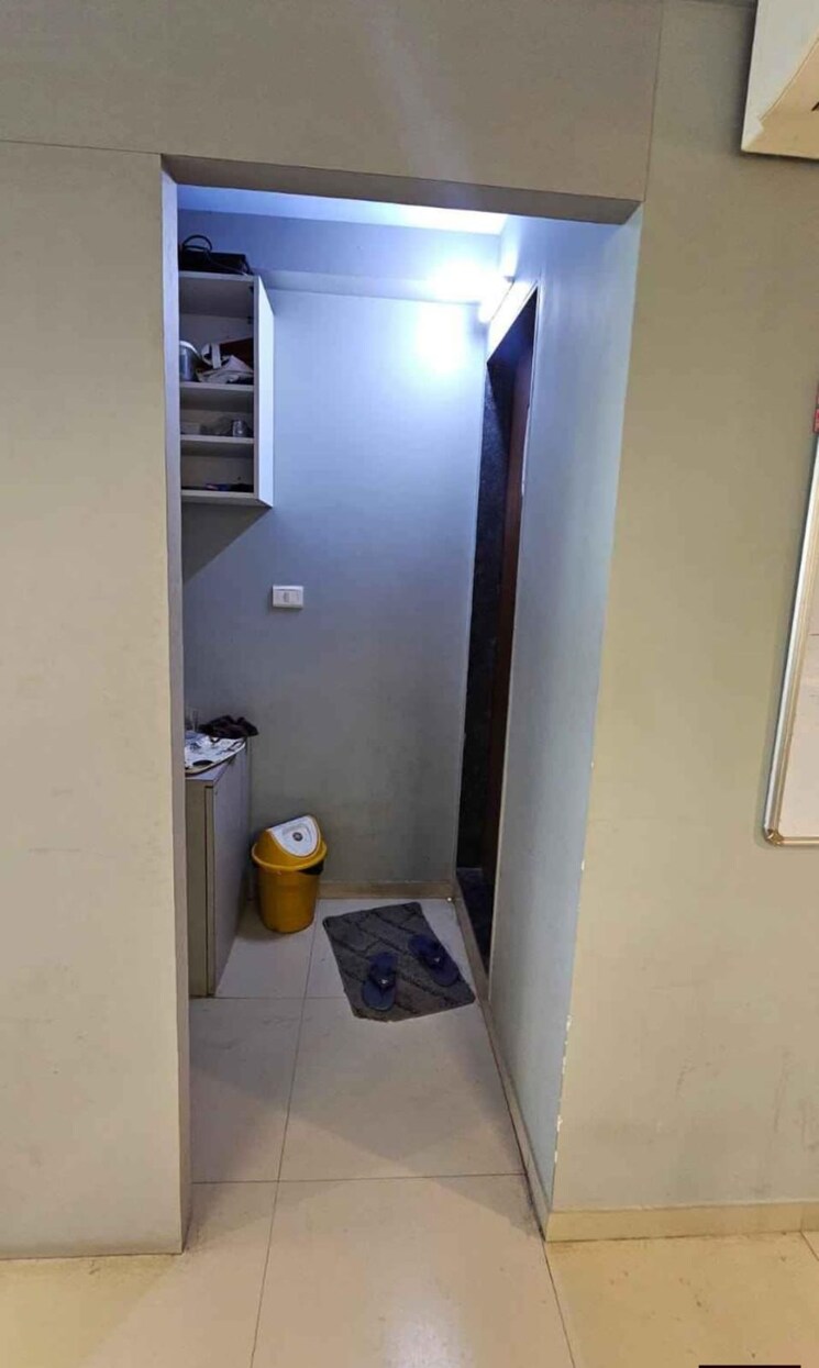 undefined, wagle industrial estate Commercial Office Space 445 Sq.Ft. In Wagle Industrial Estate Thane 9434007