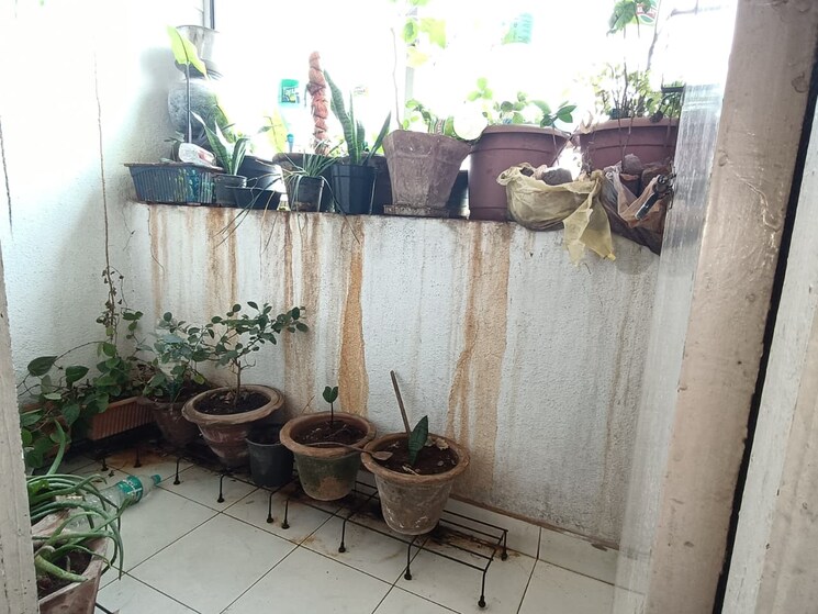 Balcony, ramesh-hermes-heritage-phase-2 1 RK 400 Sq.Ft. Apartment In Shastrinagar Pune 9434404