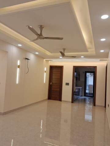 Building Lobby in 1 BHK Builder Floor at West Patel Nagar – for Rent
