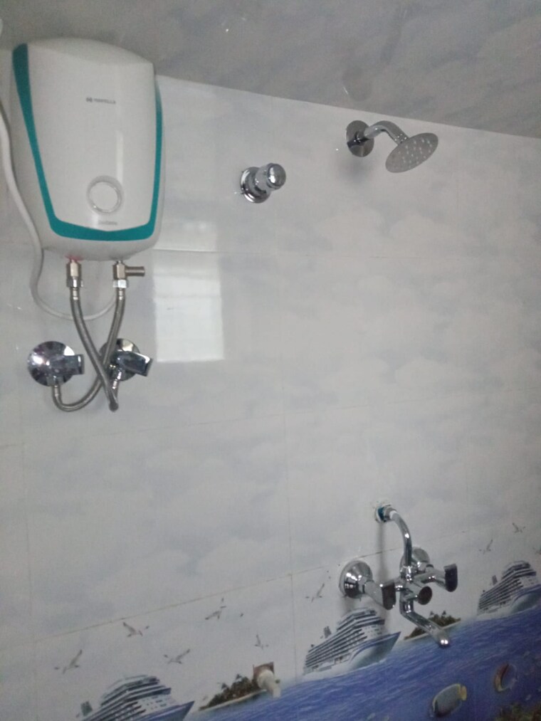 Bathroom, om-chs-powai 1 Bedroom 550 Sq.Ft. Apartment In Powai Mumbai 9434489