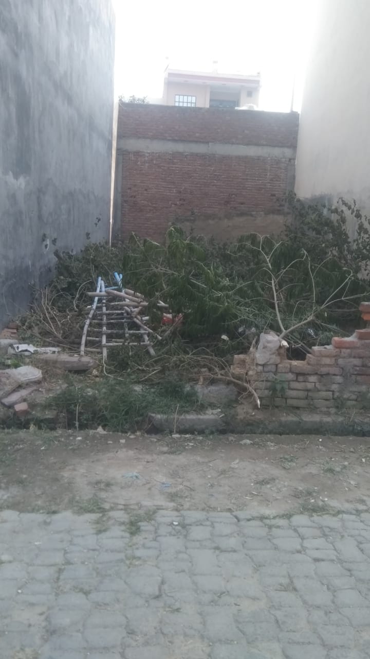 Plot For Sale in Wave City