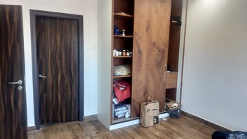 Furnished Amenities in 3 BHK Apartment at Jubilee Hills – for Sale