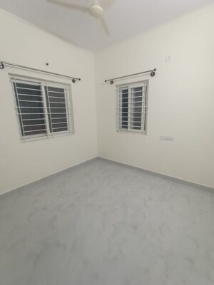 Bedroom in 2 BHK Builder Floor at Nri Layout – for Rent